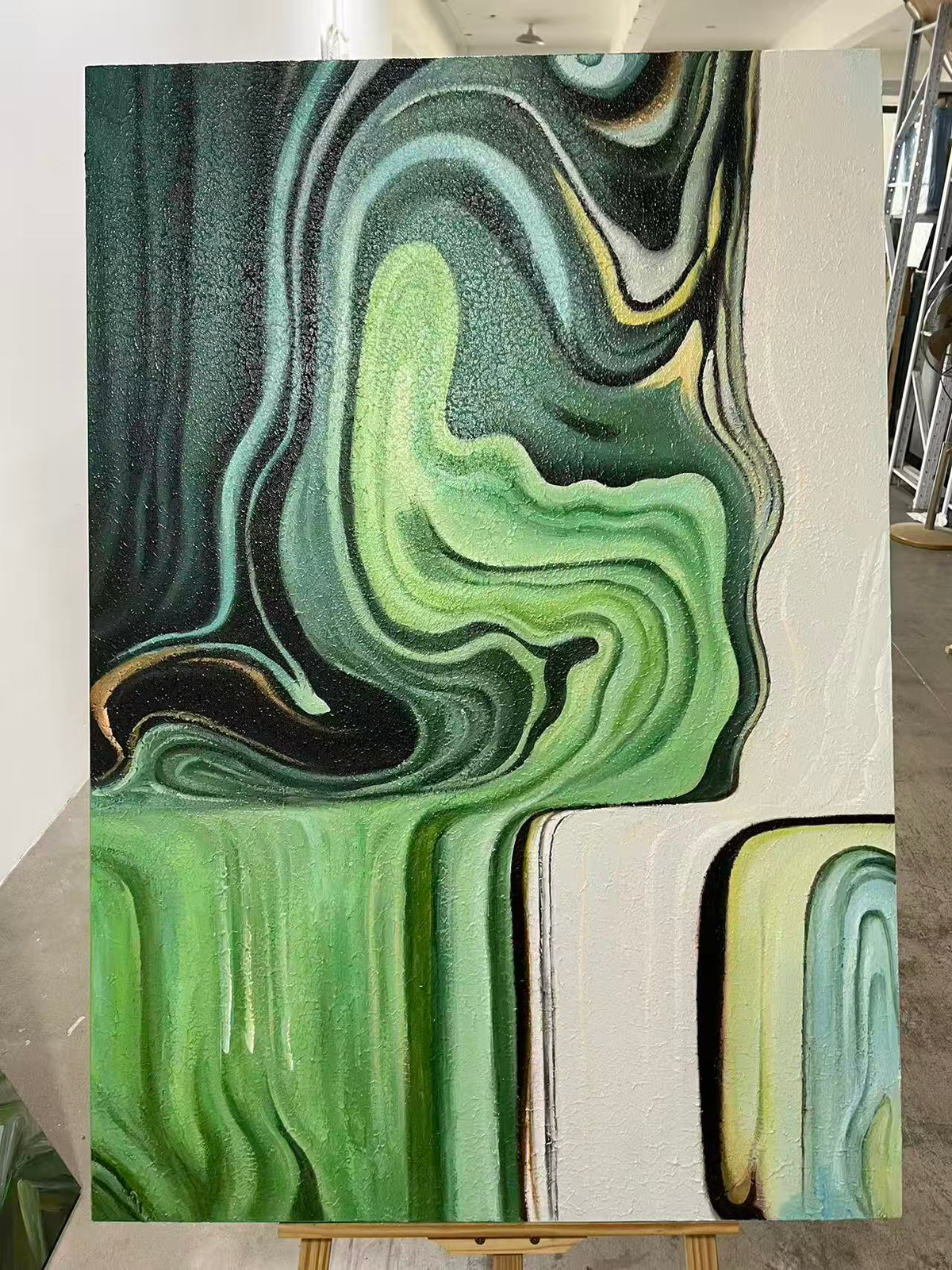 Green Marble Flow