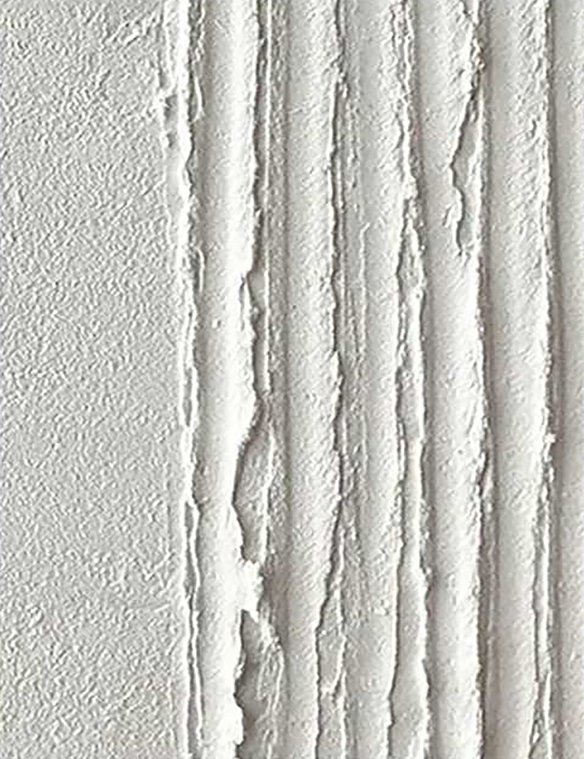 Vertical ribs of thick white paint like birch bark
