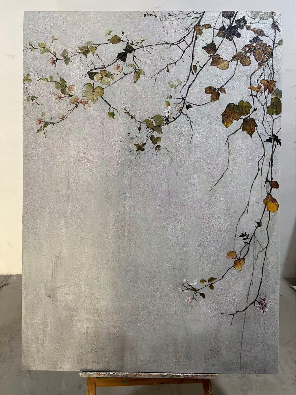 Blossom Vine on Grey Plaster