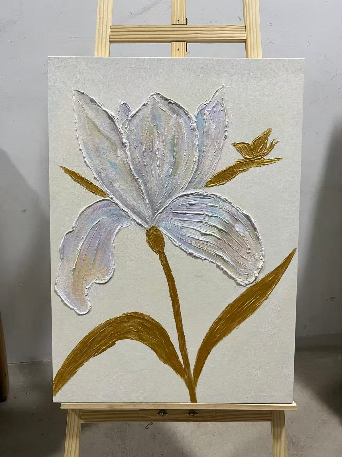 Pearl Iris